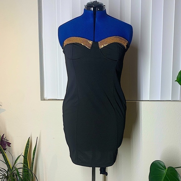Black and Gold Sequin Strapless Bodycon mini dress heartshape top - Picture 1 of 7
